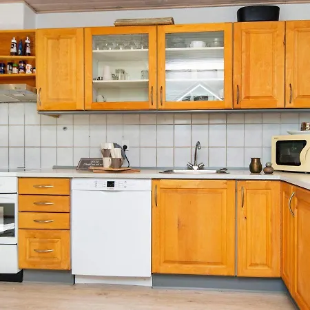 Holiday home 10 Person Holiday Home In Henne Henne Strand